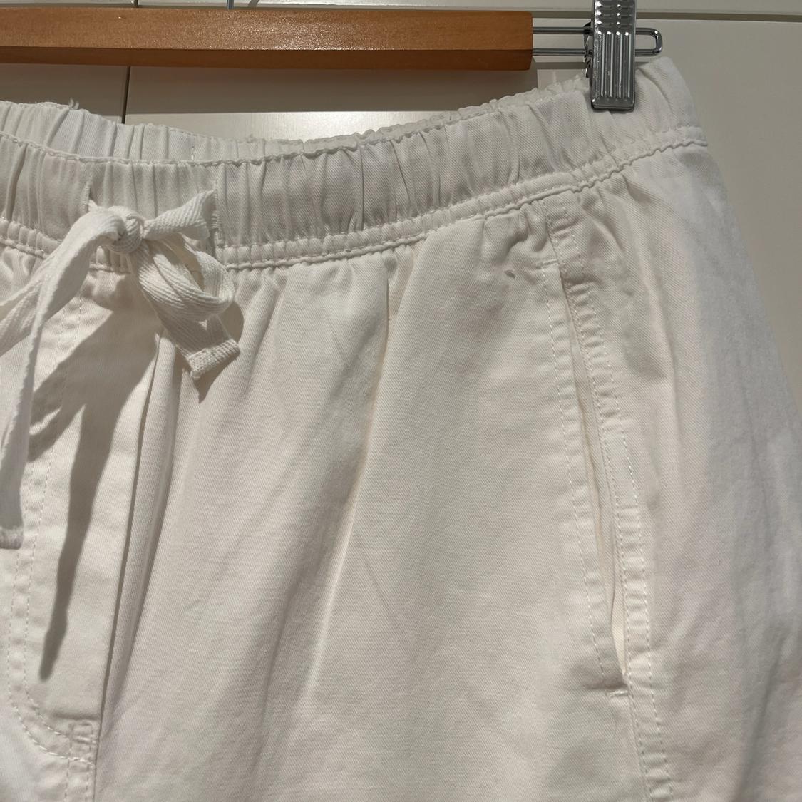 CARROT-FIT TROUSERS WITH ELASTICATED WAIST - Image 2