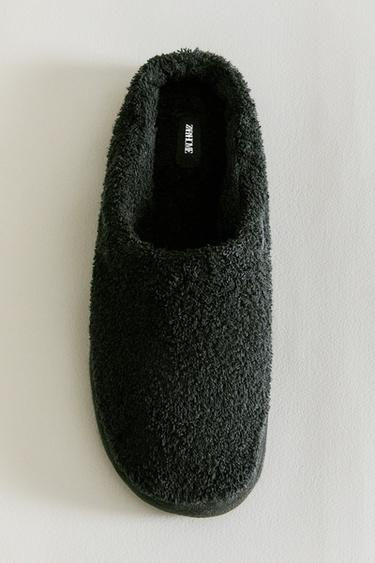 CHAUSSONS OUVERTS À L’ARRIÈRE SERVIETTE DE BAIN - Noir de Zara - Image 5