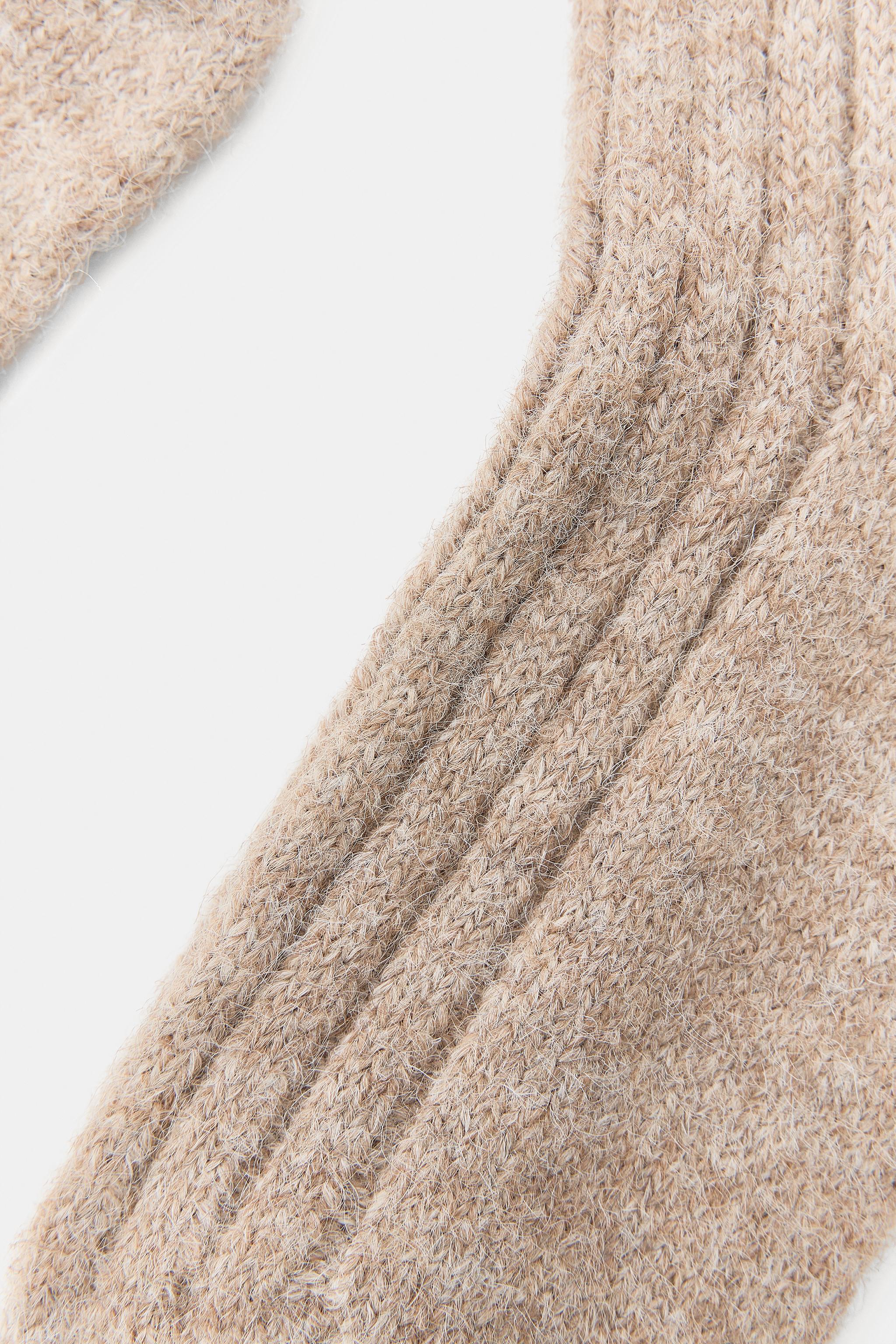 CHAUSSETTES HAUTES CANNELÉES