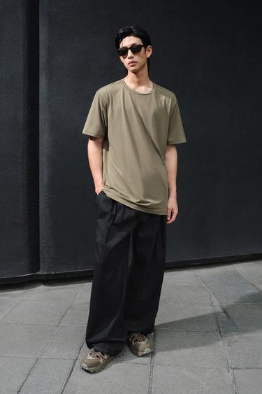 Zara 基本款機能 T 恤 - 中綠色