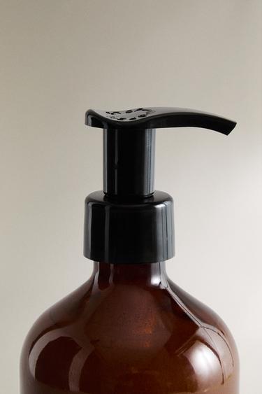 (550 ML) CEDARWOOD, GERANIUM, JUNIPER BERRY EXFOLIANT - White / Pink by Zara - Image 2