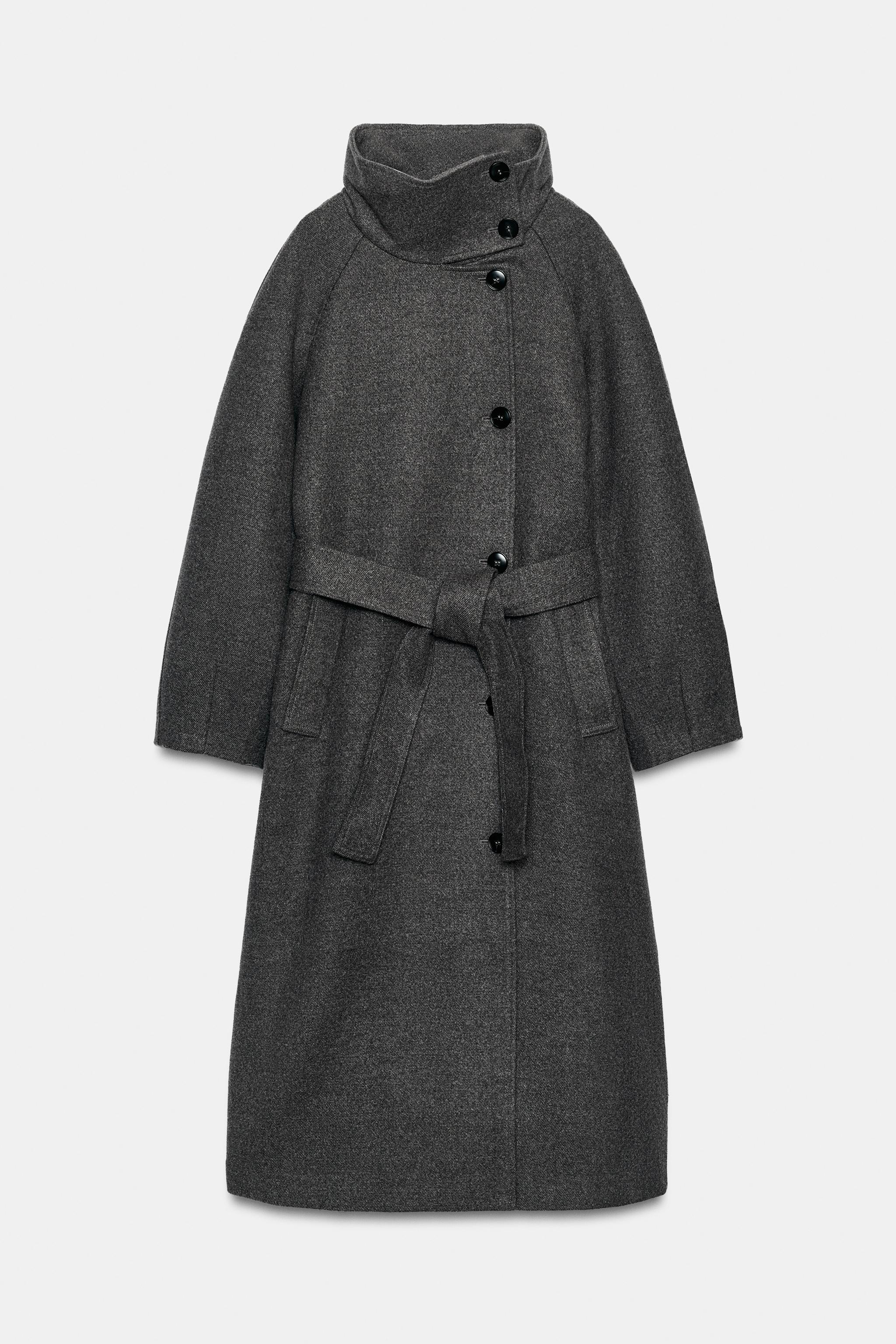 Manteau à col montant avec ceinture