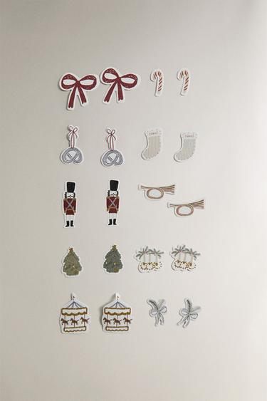 BOÎTE MÉTAL ENFANT AUTOCOLLANTS NOËL - Multicolore de Zara - Image 0