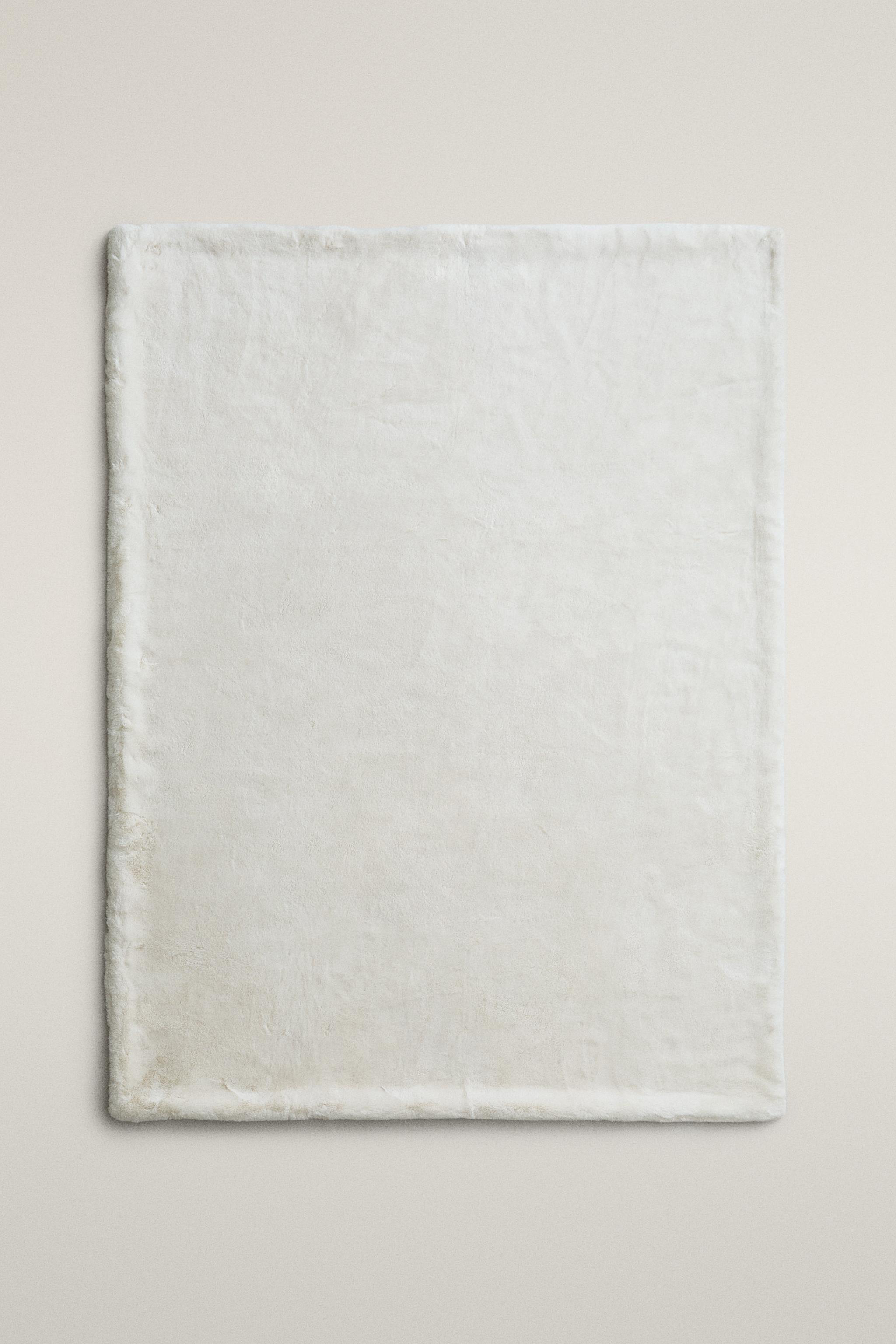 FAUX FUR BLANKET - White | ZARA United States