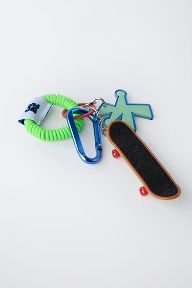 SKATE LOBSTER CLASP KEY RING - Green by Zara - Image 2