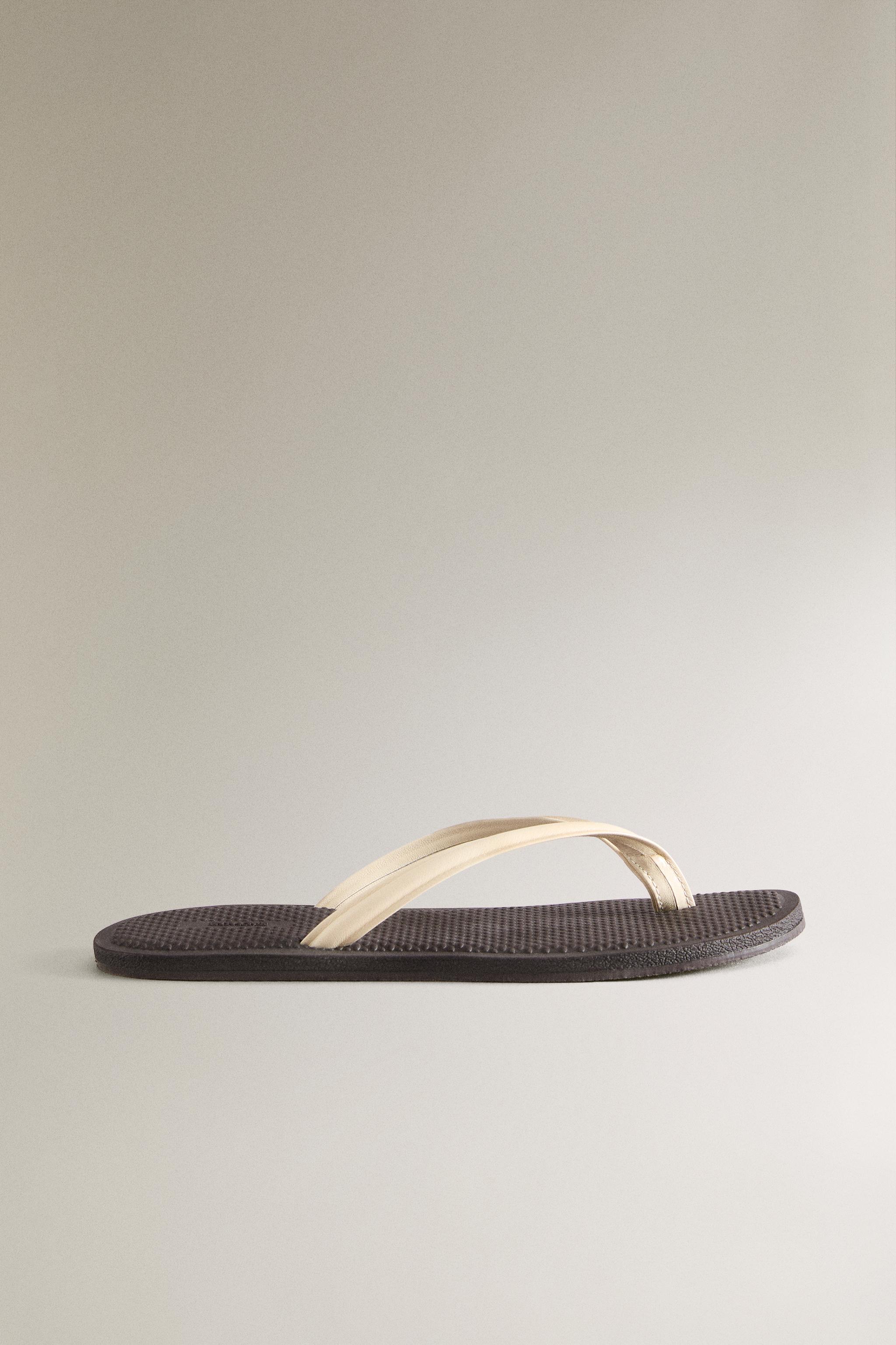 LEATHER STRAP SANDALS
