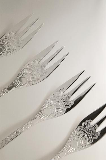 ENGRAVED STEEL DESSERT FORK PACK (PACK OF 4) — Steel 2