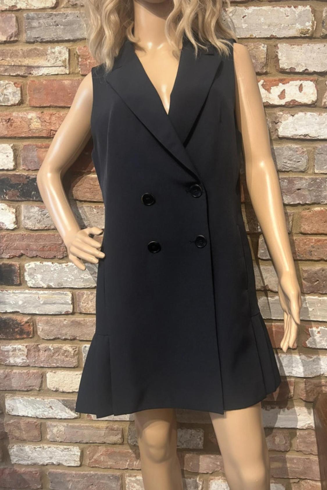 DOUBLE-BREASTED BOX PLEAT WAISTCOAT
