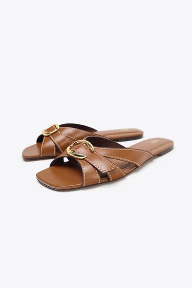 SANDALES CROISÉES DÉTAIL MÉTALLIQUE - Marron de Zara - Image 3