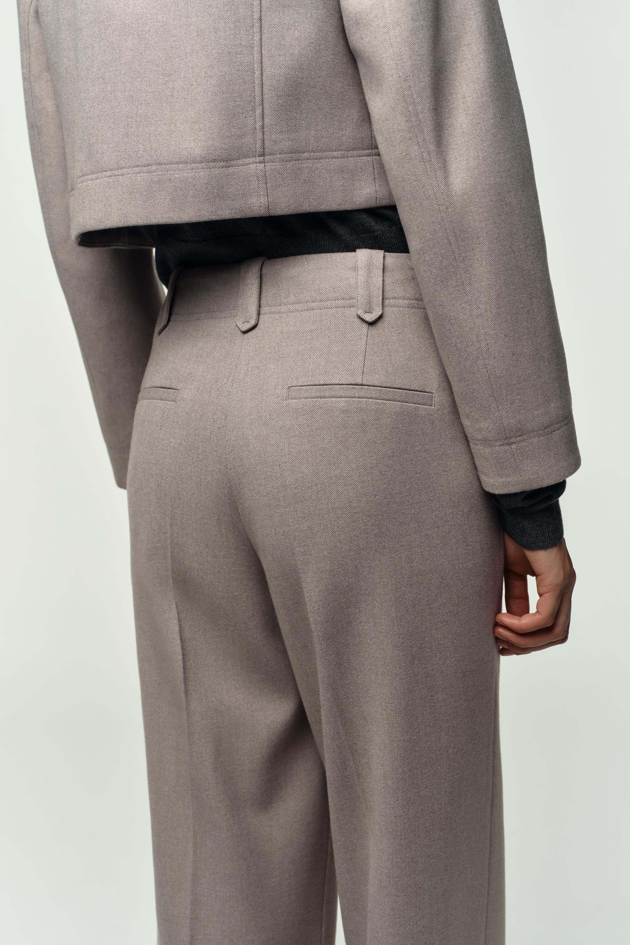MID-RISE STRAIGHT LEG PANTS