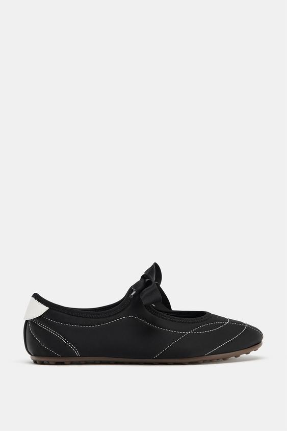 SPORTY TOPSTITCHED BALLET FLATS