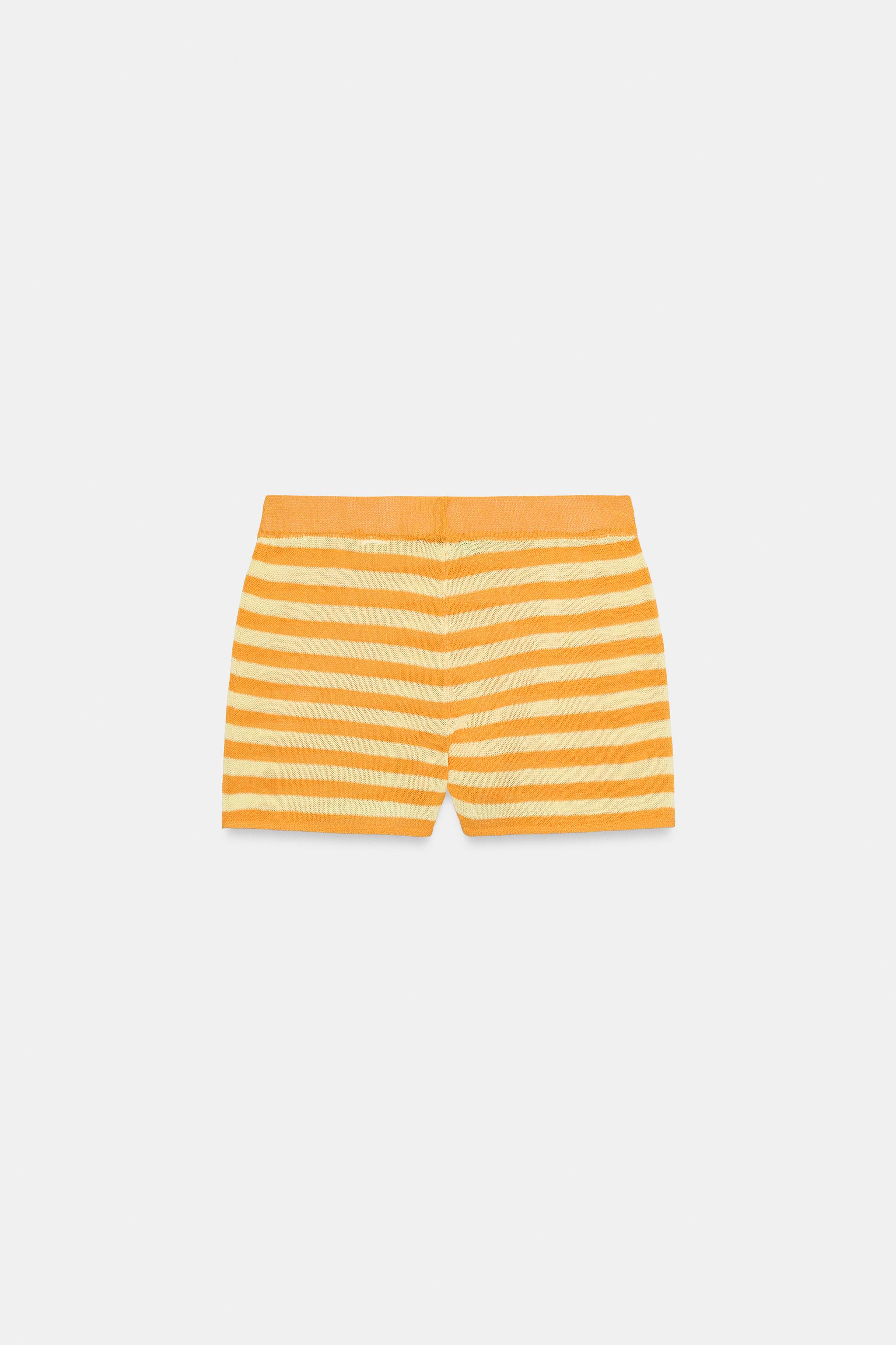STRIPED KNIT SHORTS