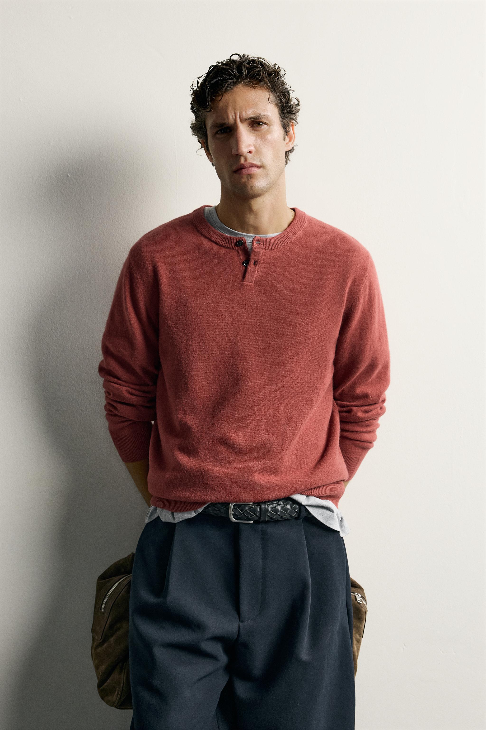 100% WOOL HENLEY NECK SWEATER