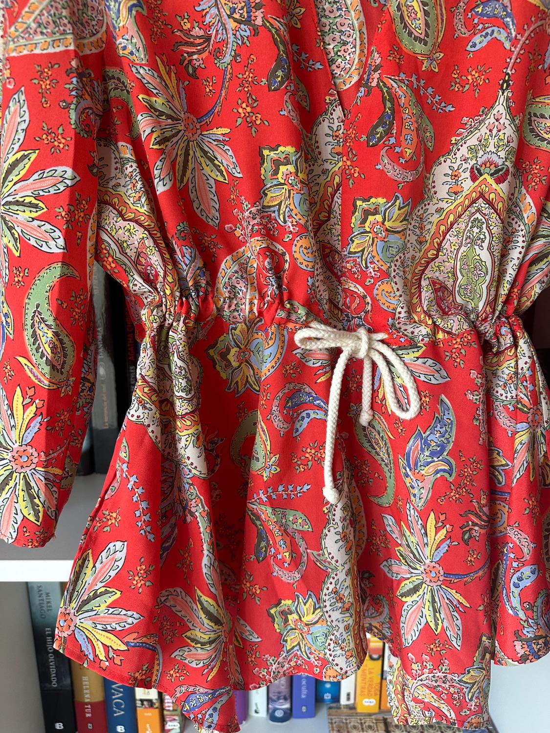 PRINTED BLOUSE WITH DRAWSTRING - Image 2