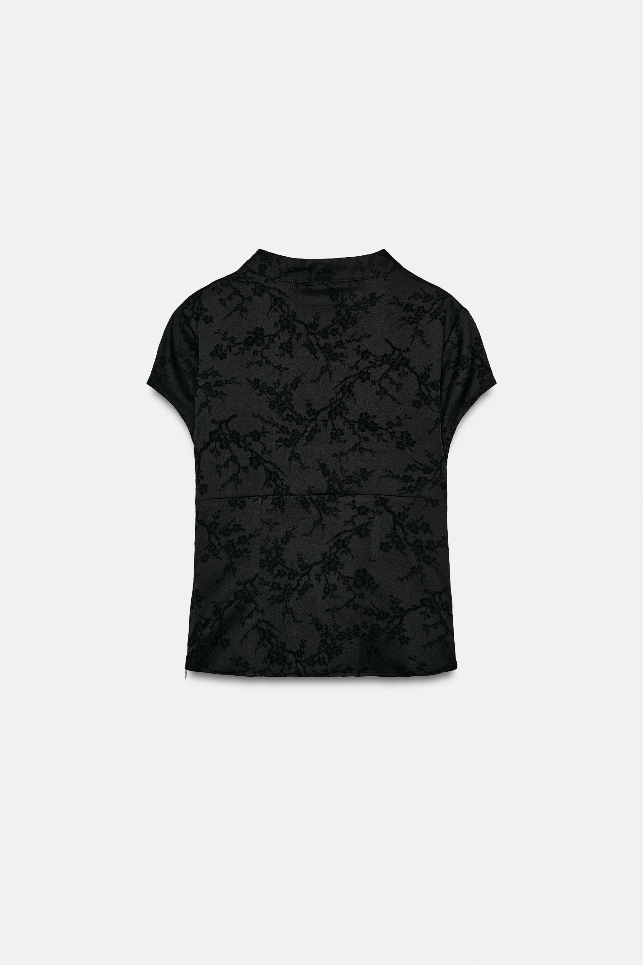 Zara SÜSLÜ DÜĞMELİ JAKARLI TOP görsel 5