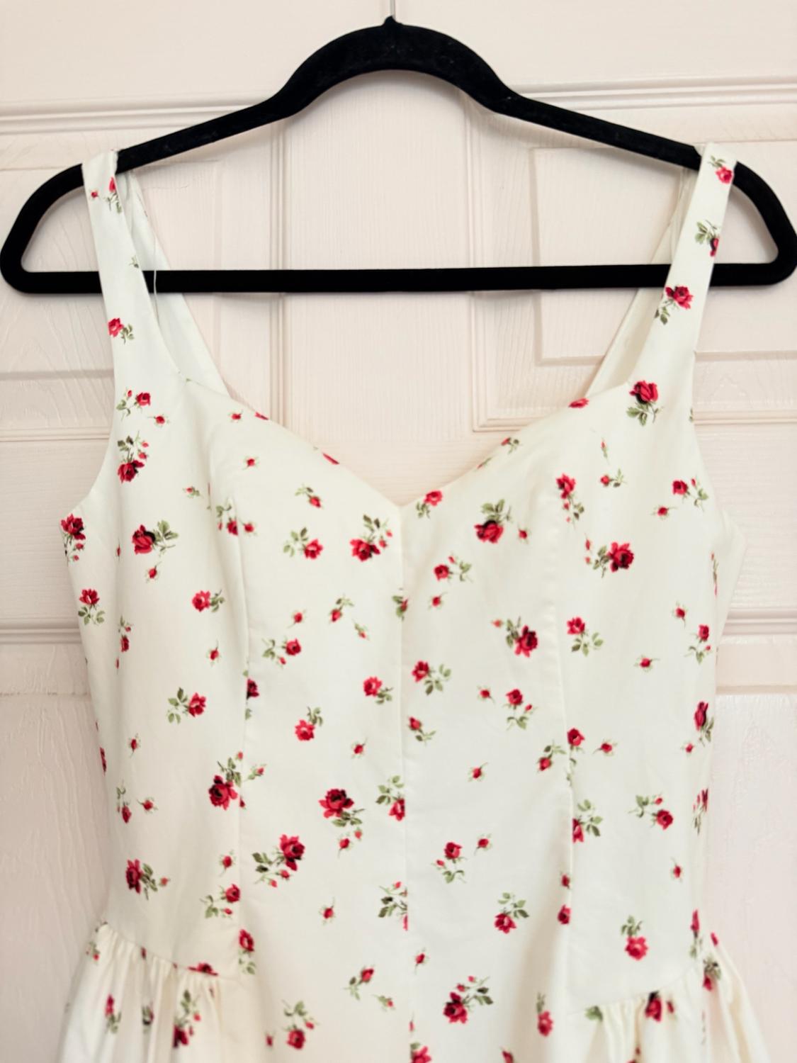 FLORAL PRINT VOLUME DRESS - Image 2