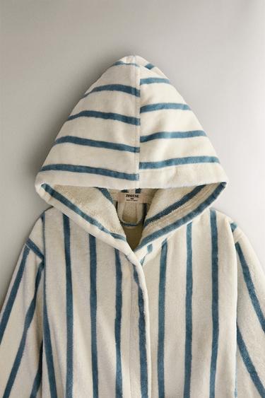 PEIGNOIR VELOURS RAYURES GRANDES TAILLES - Bleu / Blanc de Zara - Image 1
