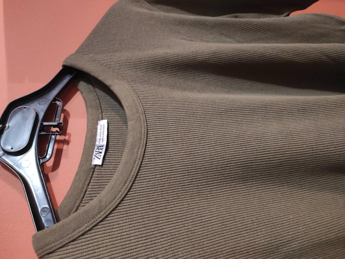 BASIC RIBBED T-SHIRT - Image 2