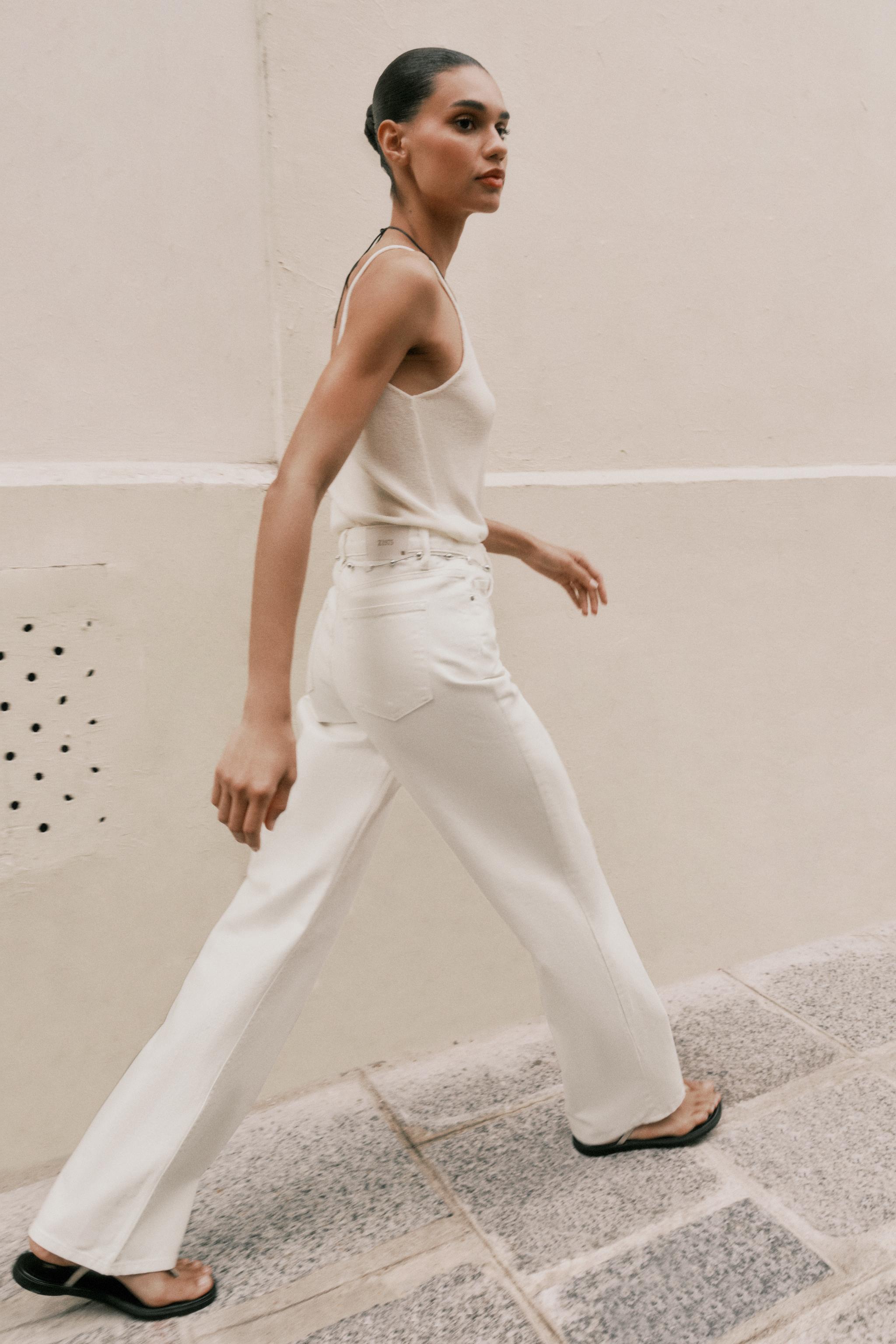 ZARA - ZARA レースニット ルシェルブルー フレイアイディー チェスティ ZARA - 完売品 ザラ 総レース シースルー ワンピ ドレス