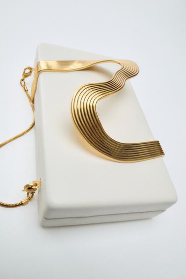 METAL DETAIL CLUTCH — White 1