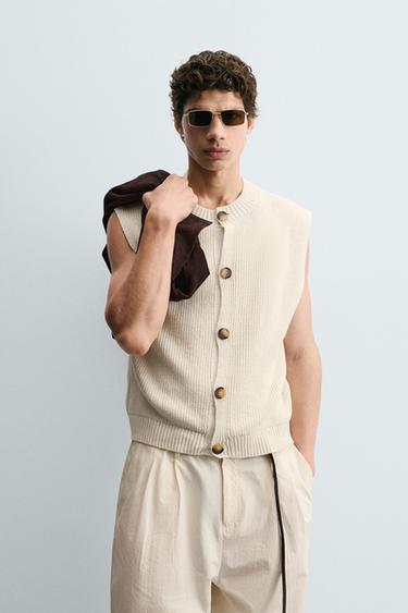 CHALECO PUNTO ESTRUCTURA - Crudo de Zara