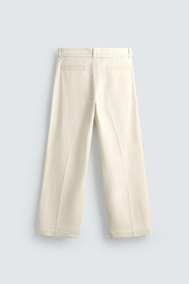 PANTALON À PLIS EN COTON ET LIN - Écru de Zara - Image 7