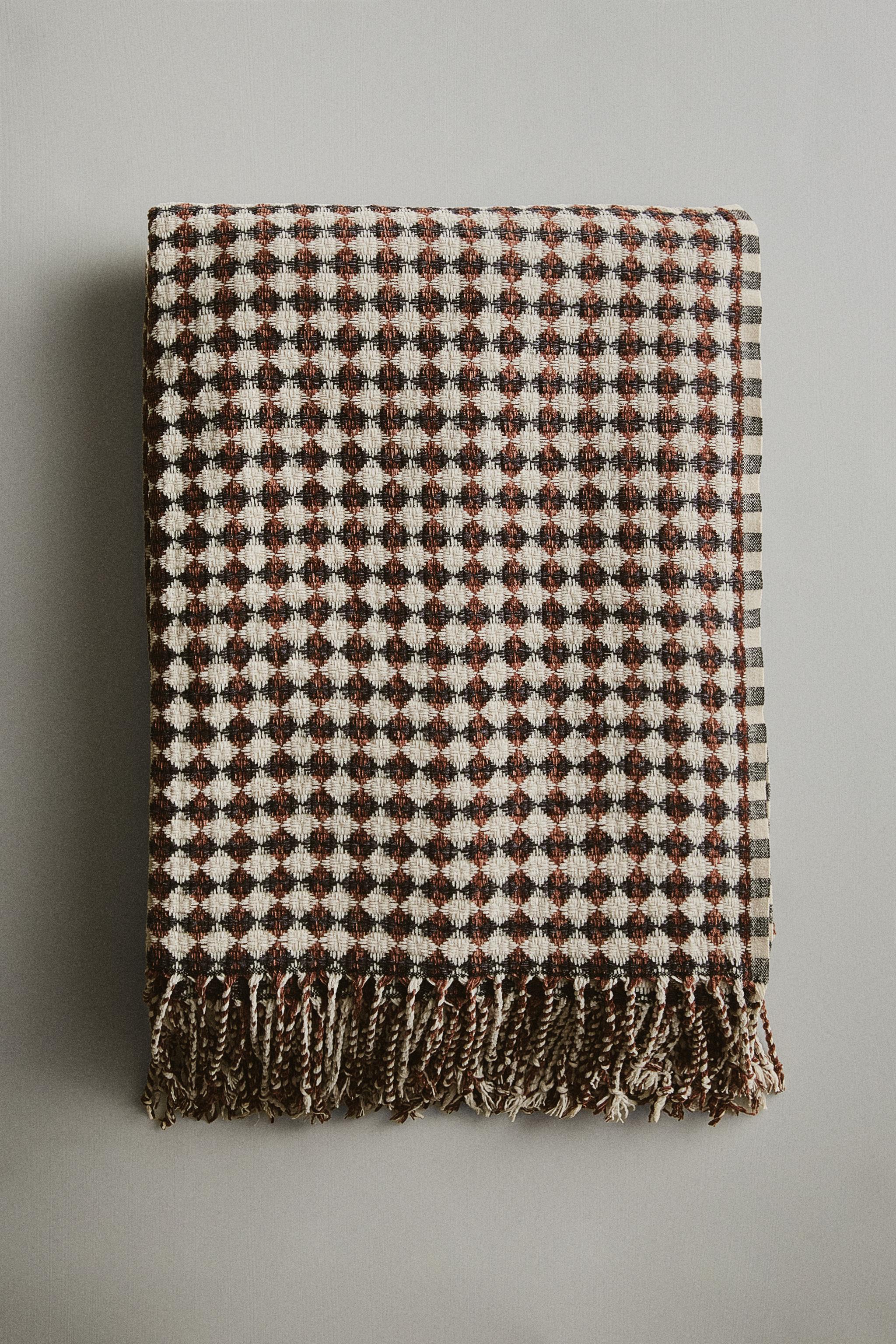COUVERTURE CHENILLE LOSANGES