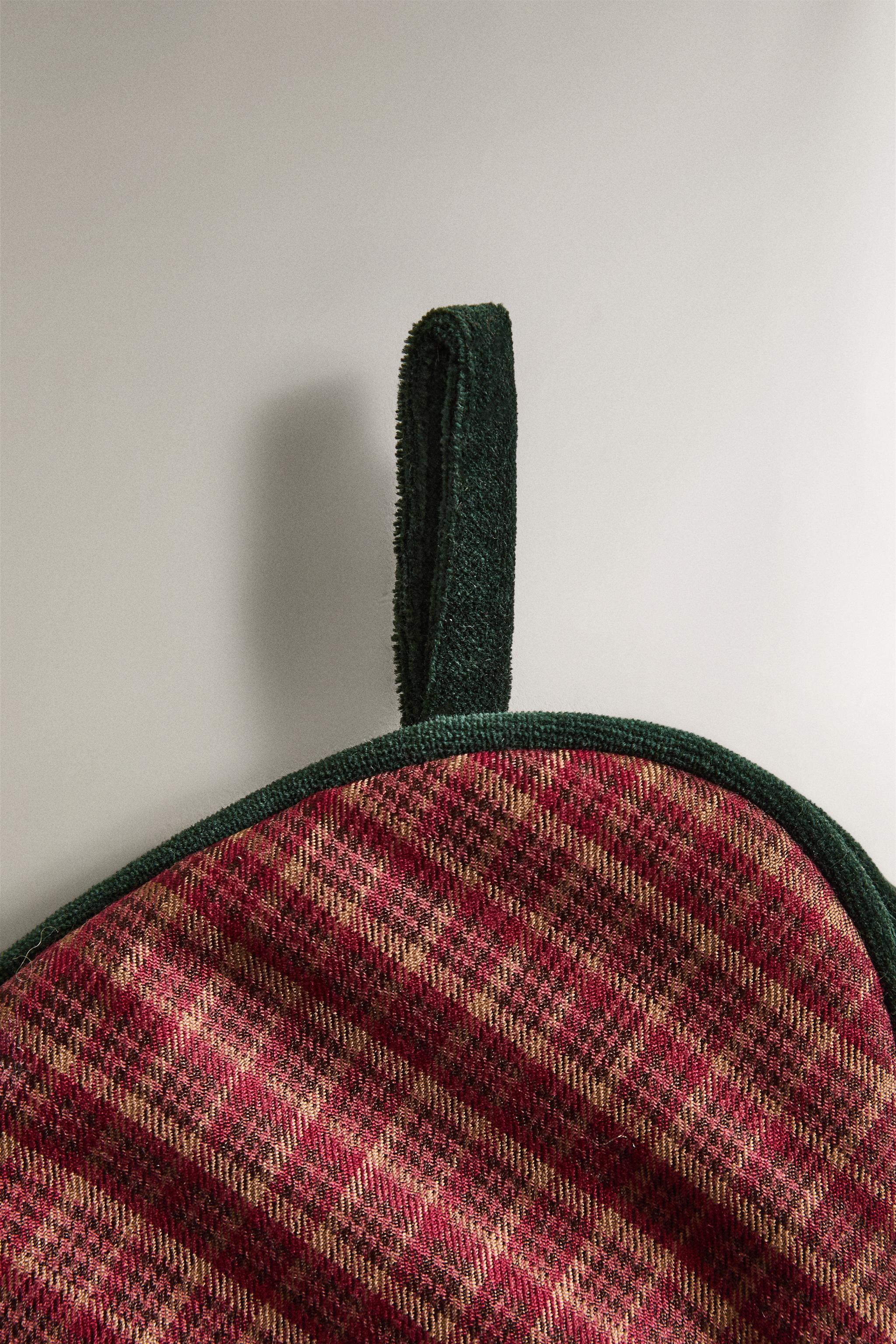 CHRISTMAS FISH PET STOCKING