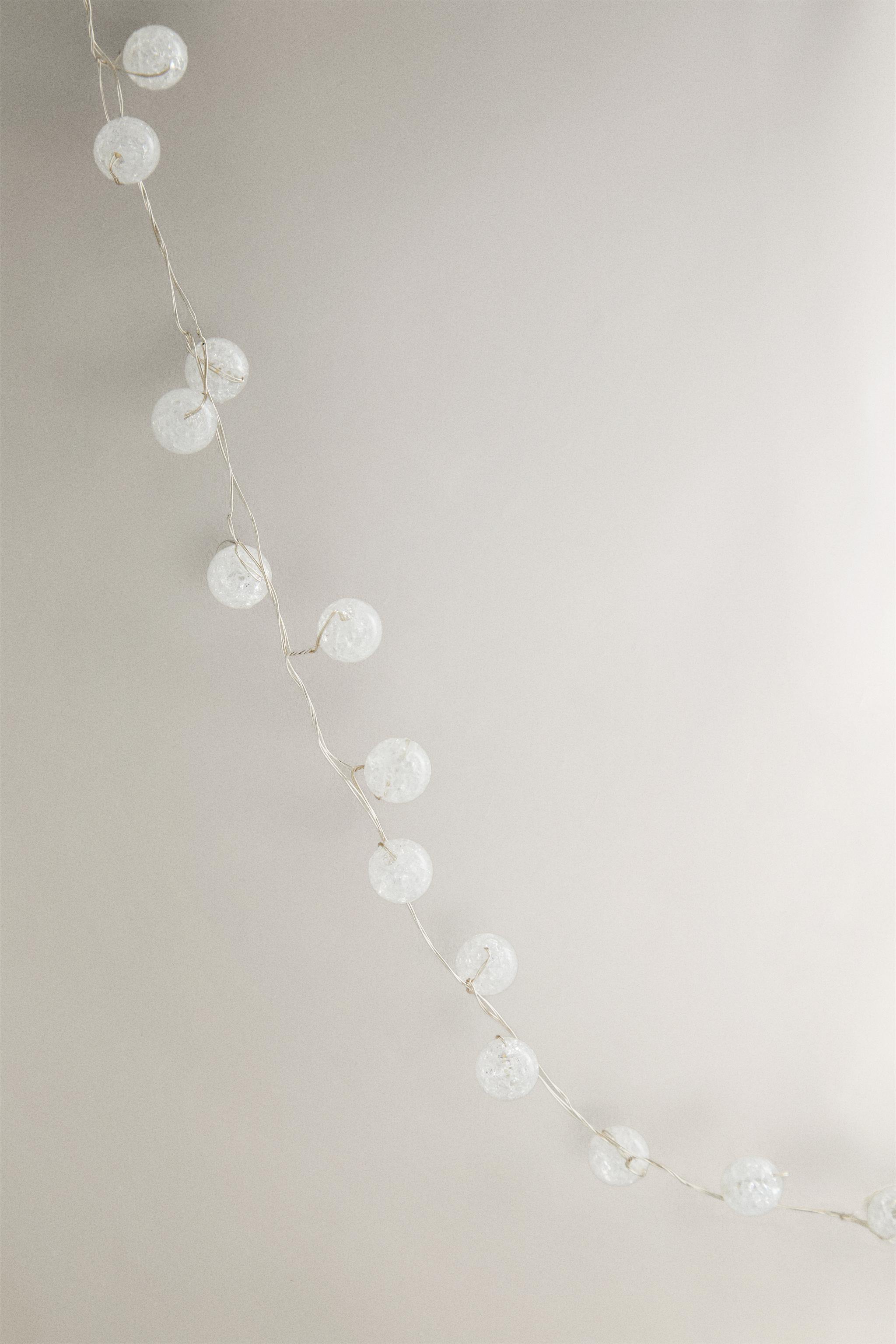 CHRISTMAS LIGHT BALL GARLAND
