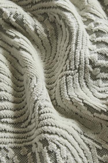MOSAIC JACQUARD BATH TOWEL - Sea green by Zara - Image 3