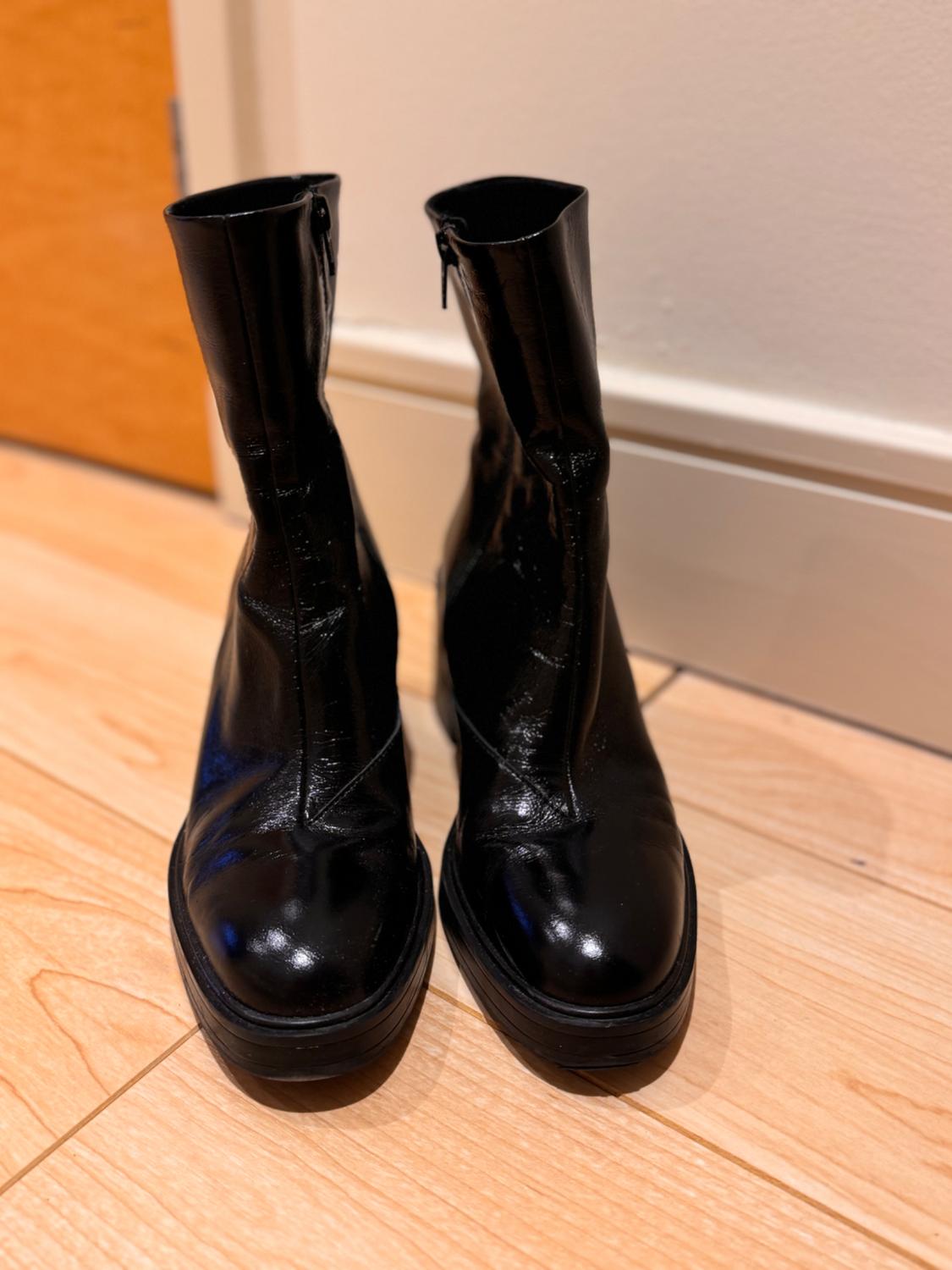 LEATHER HIGH BLOCK HEEL ANKLE BOOTS