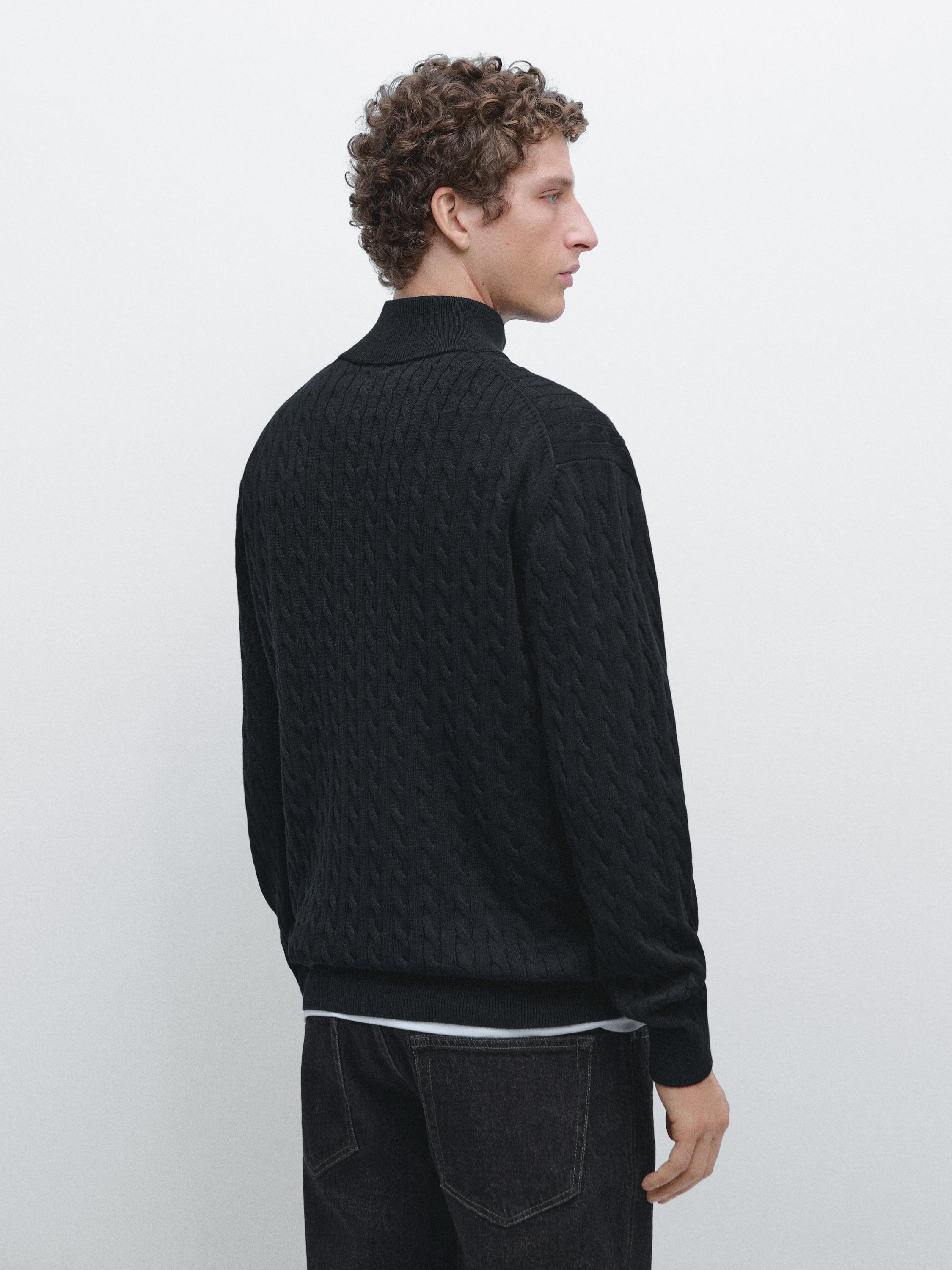 Pull en maille col montant zippé