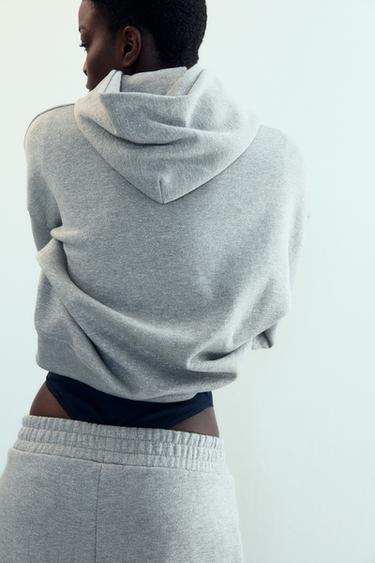SWEAT À INSCRIPTION BRILLANTE - Gris chiné de Zara - Image 4