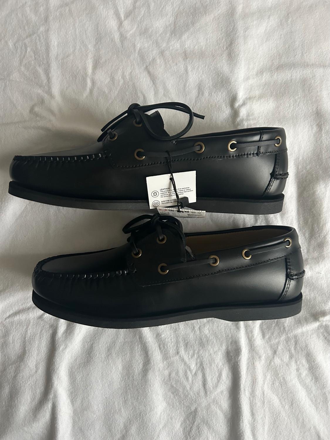 LIMITED EDITION LEATHER DECK SHOES - Image 2