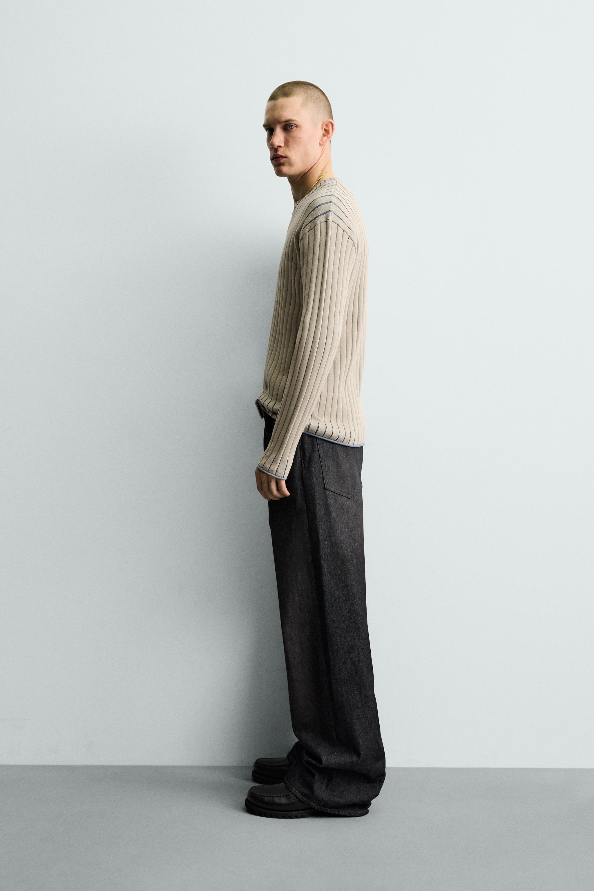 PRINTED TEXT RIBBED JUMPER