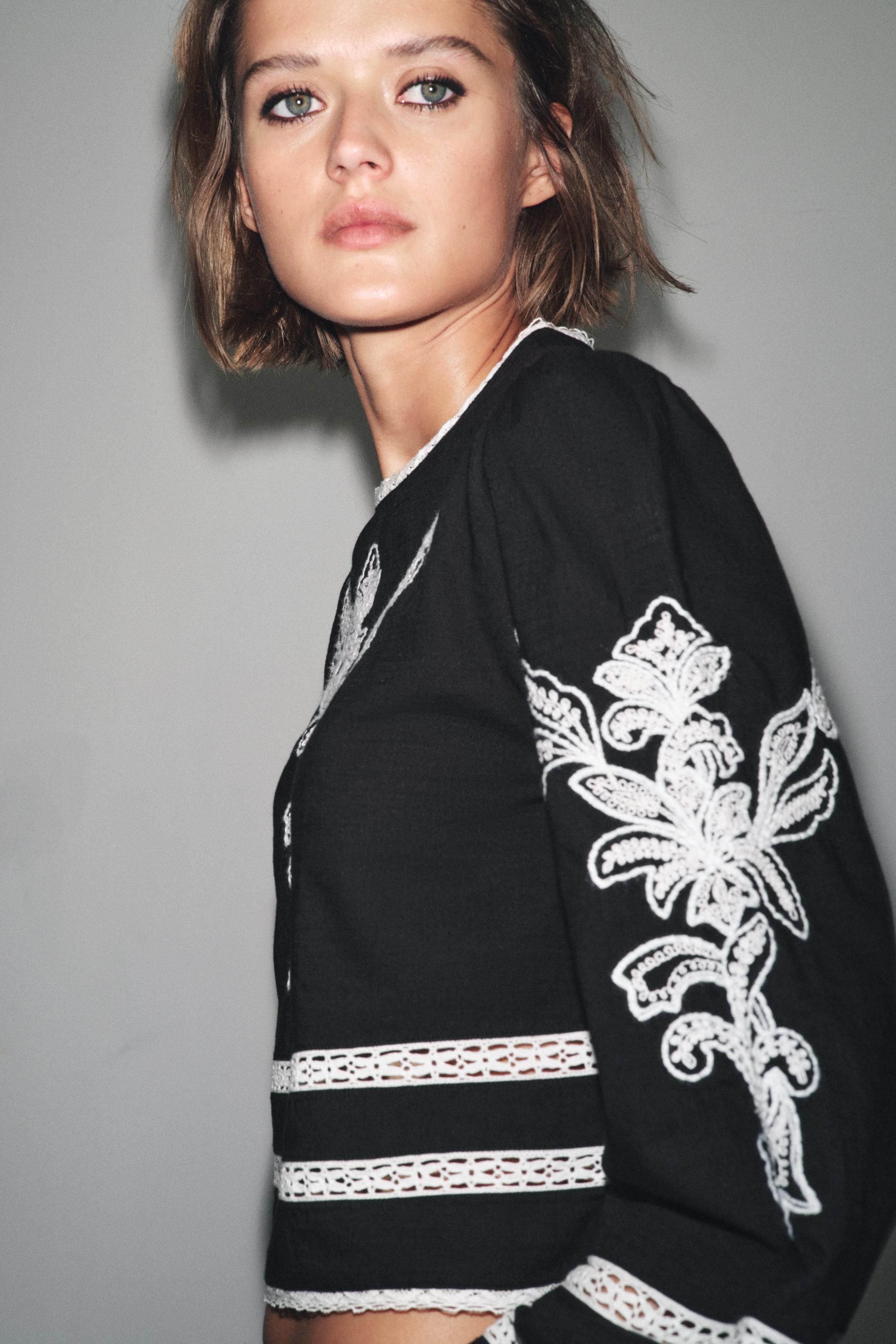 ZW COLLECTION EMBROIDERED BLOUSE - Black | ZARA Canada