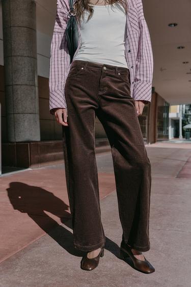 PANTALON DROIT EN VELOURS CÔTELÉ - Marron de Zara - Image 1