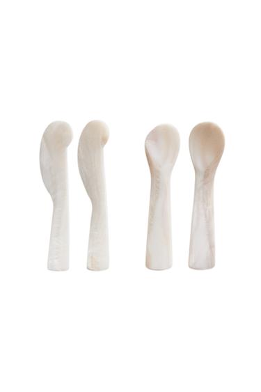 MOTHER-OF-PEARL BREAKFAST CUTLERY SET (SET OF 4) - Light beige by Zara