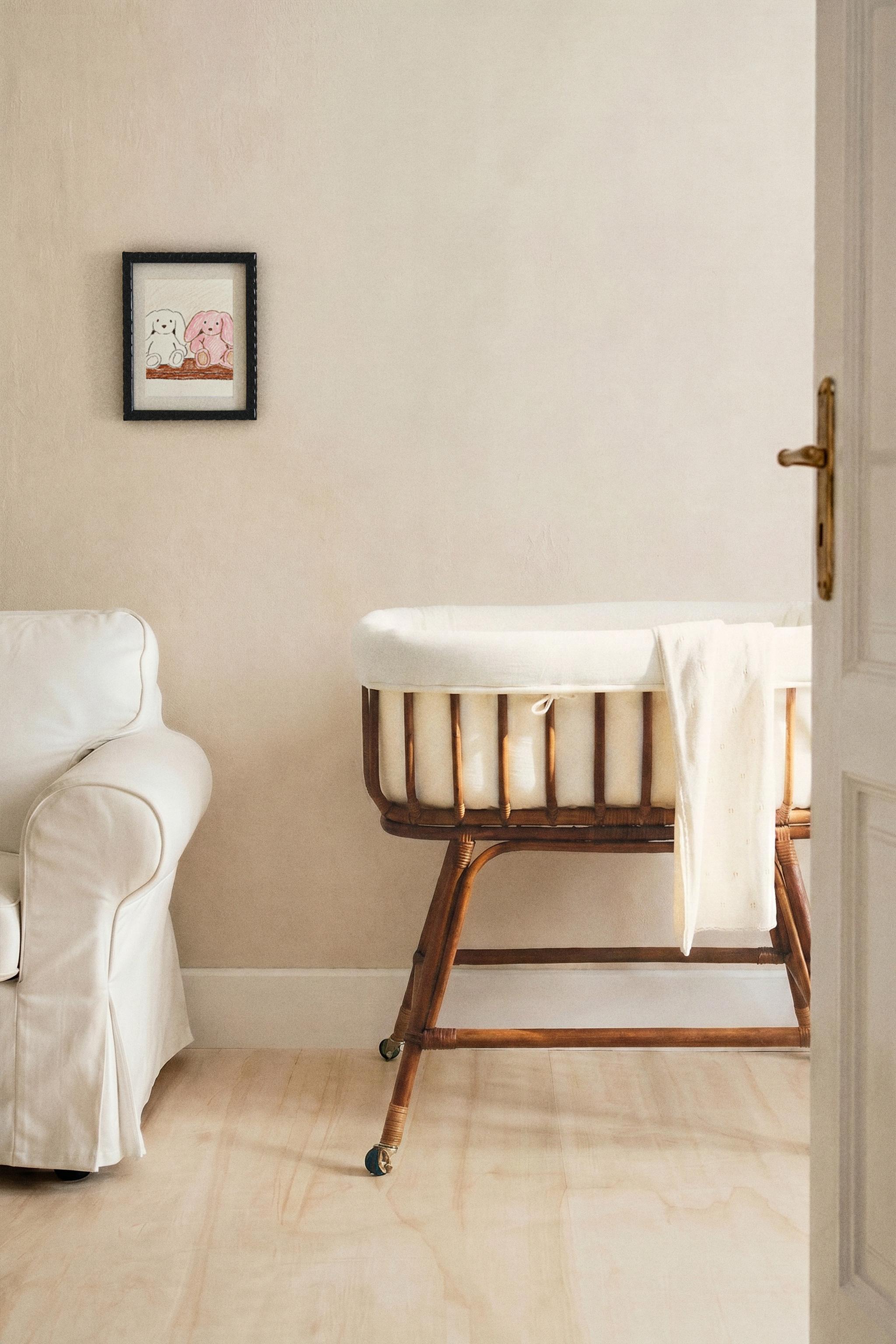 RATTAN MINI COT — Light beige