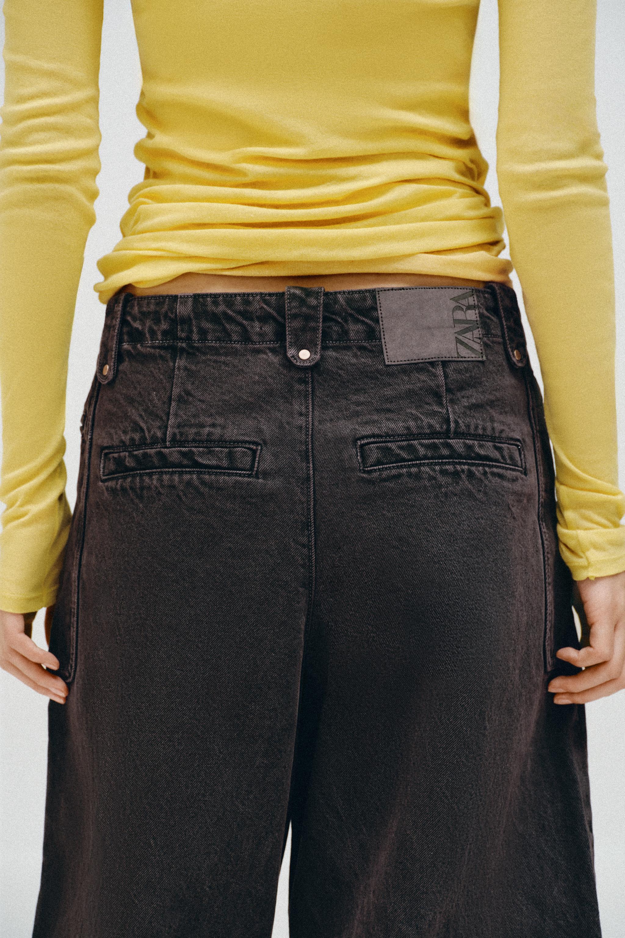 Z1975 MID-RISE BARREL CARGO JEANS