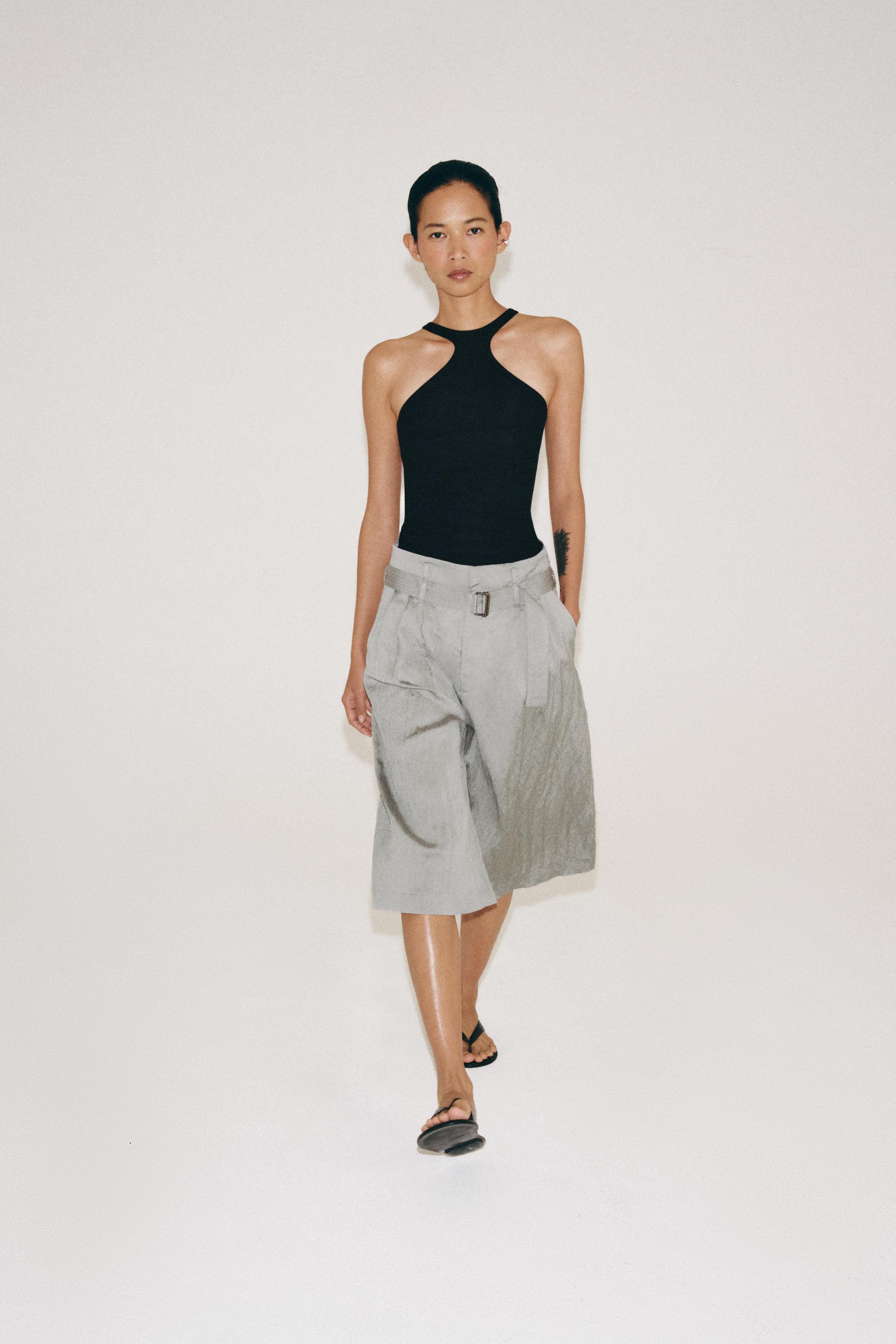 COTTON HALTER TOP — Black