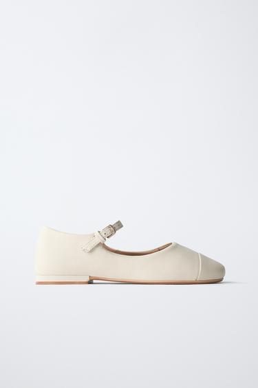 LEATHER BALLET FLATS - White by Zara