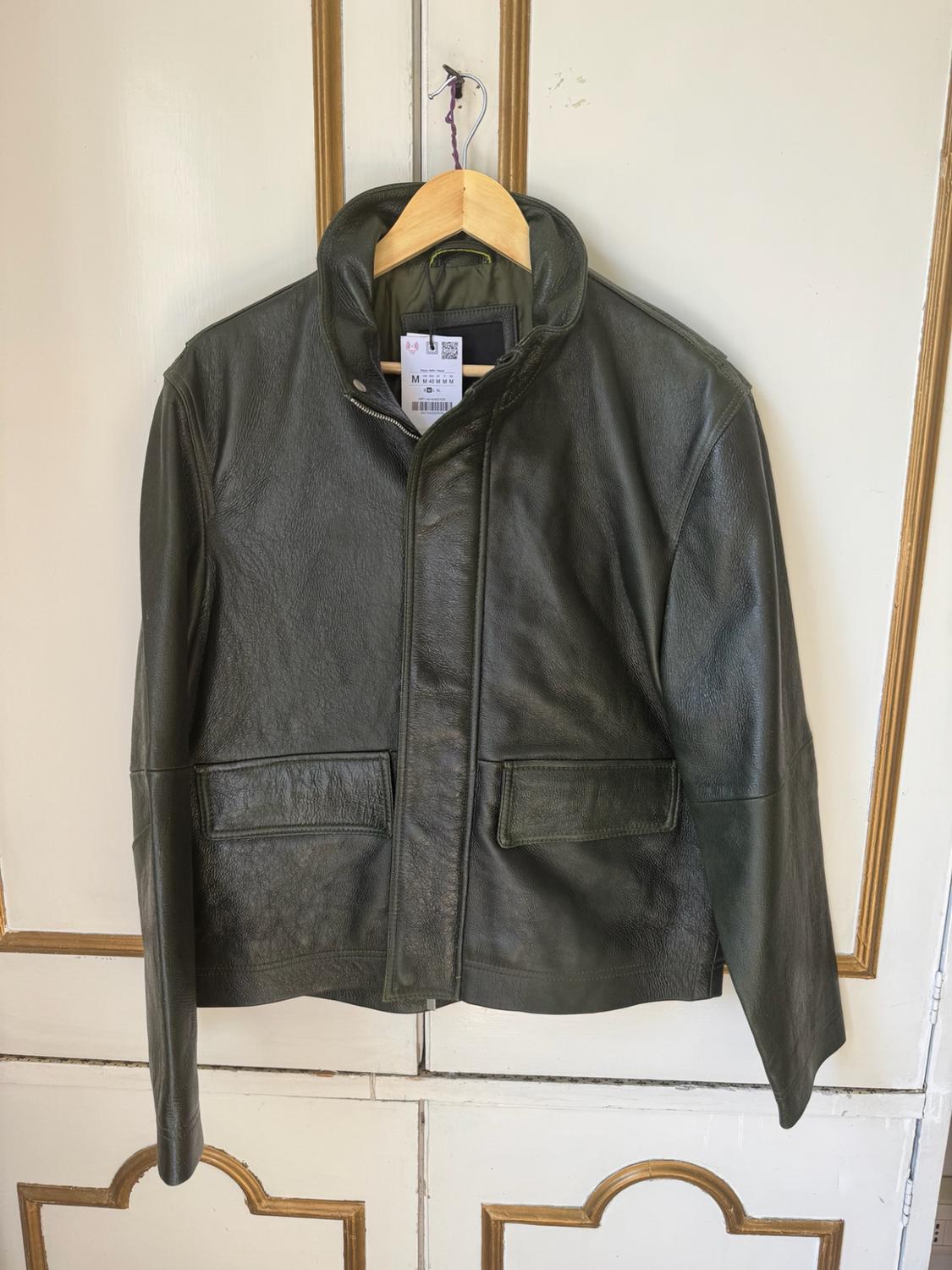 LEATHER JACKET WITH POCKETS - Image 3