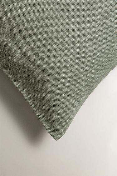 HOUSSE DE COUSSIN UNIE - Vert moyen de Zara - Image 1