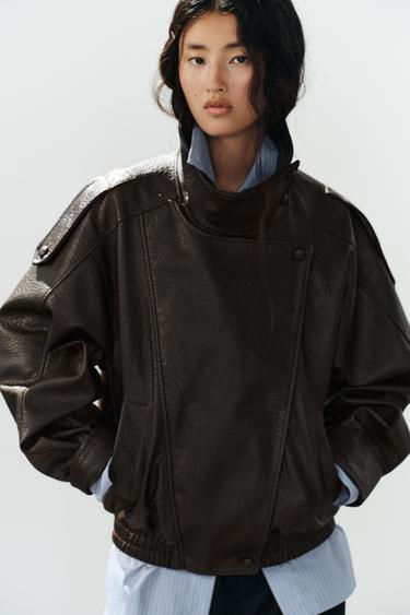 جاكيت بلمسة جلدية - بني الخاص بـ Zara