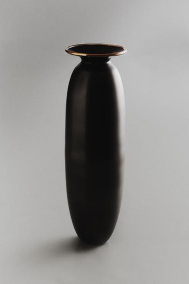 BRASS VESSEL I COLIN KING - Black by Zara