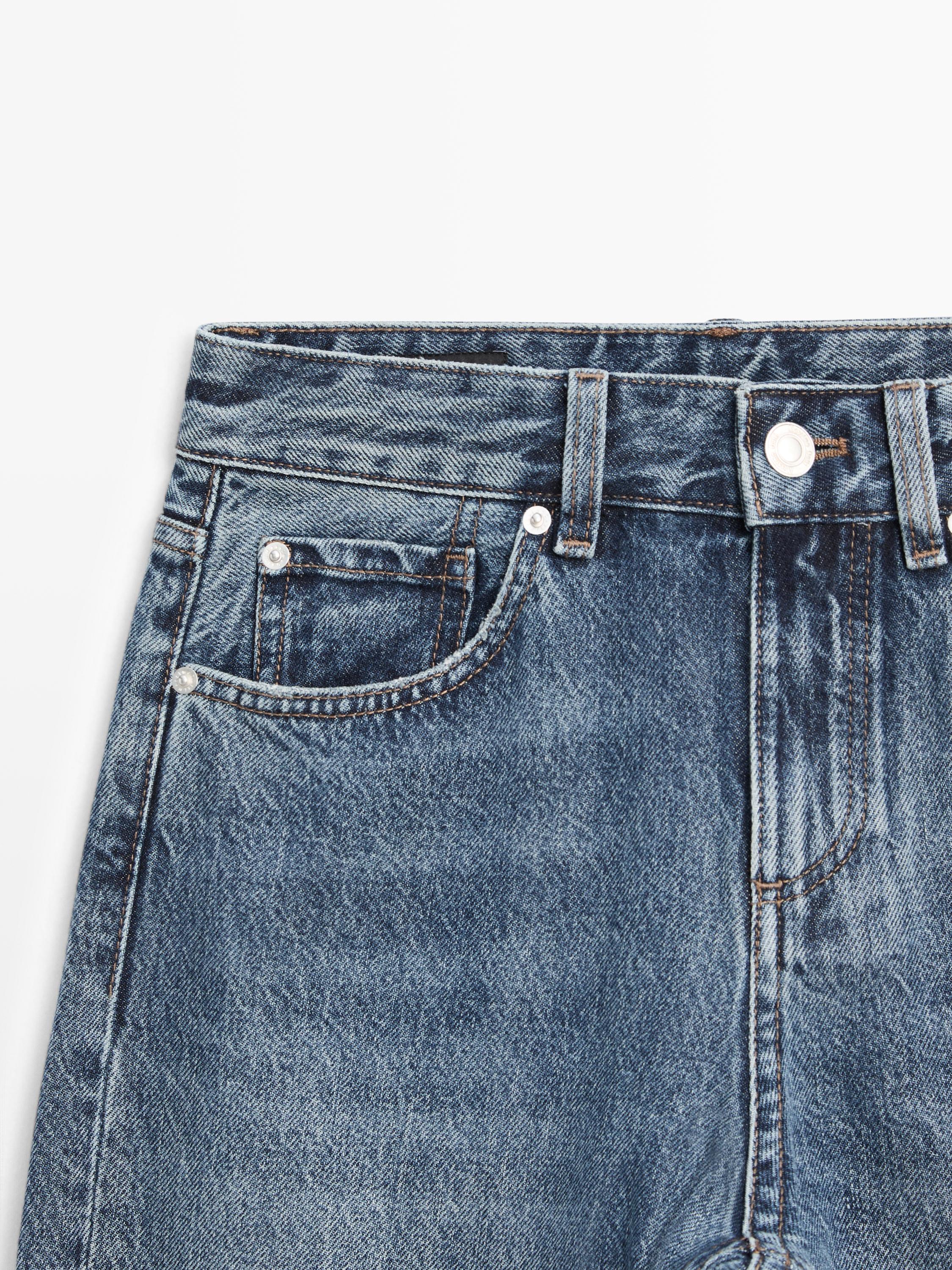 Mid-rise straight-leg jeans