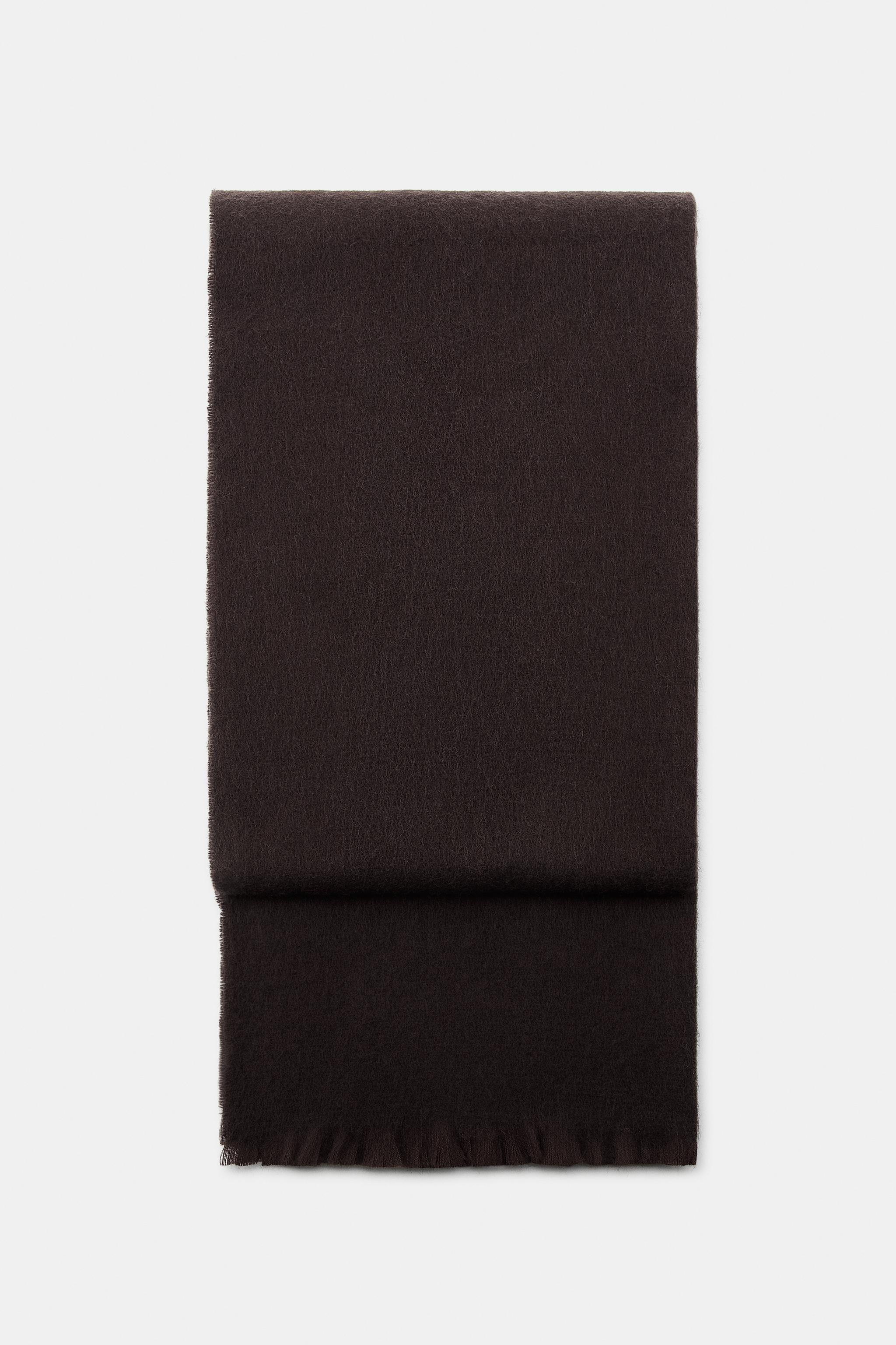 PLAIN FRAYED SCARF