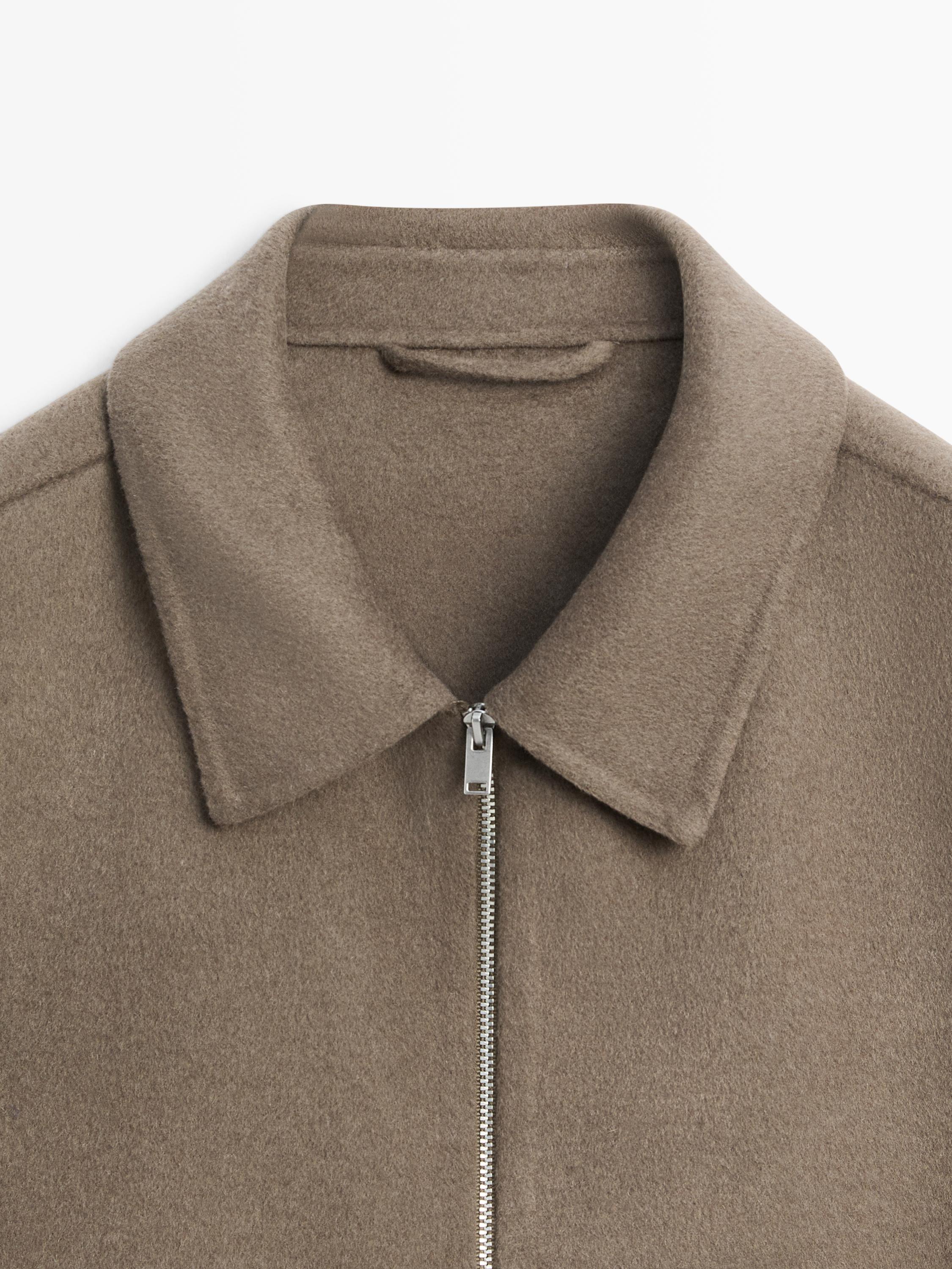 Wool blend jacket with pockets