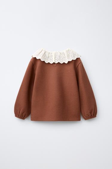 SOFT TOUCH EMBROIDERED COLLAR T-SHIRT — Caramel 2